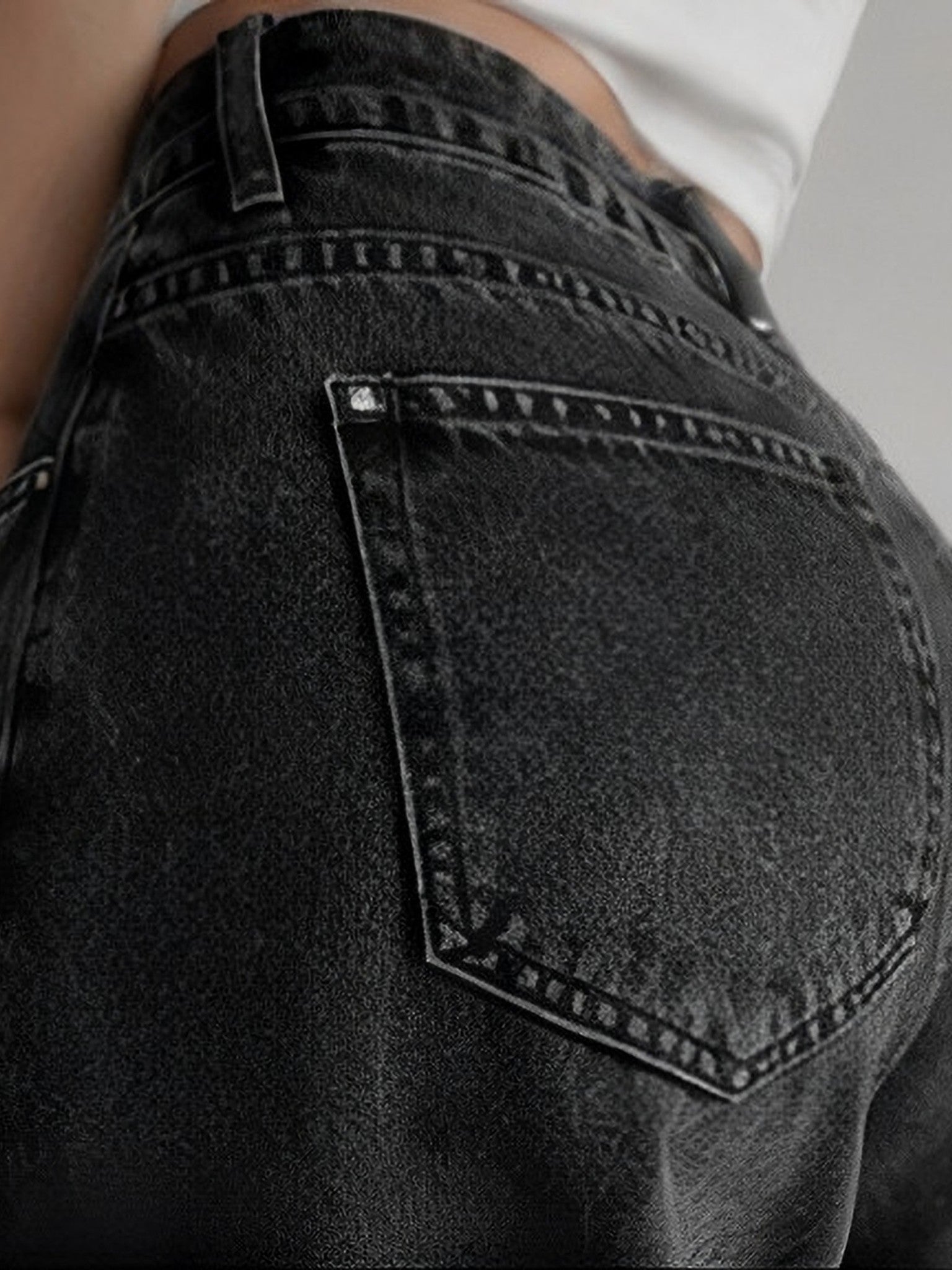 Women's Wide-Leg Jeans — Jet Black