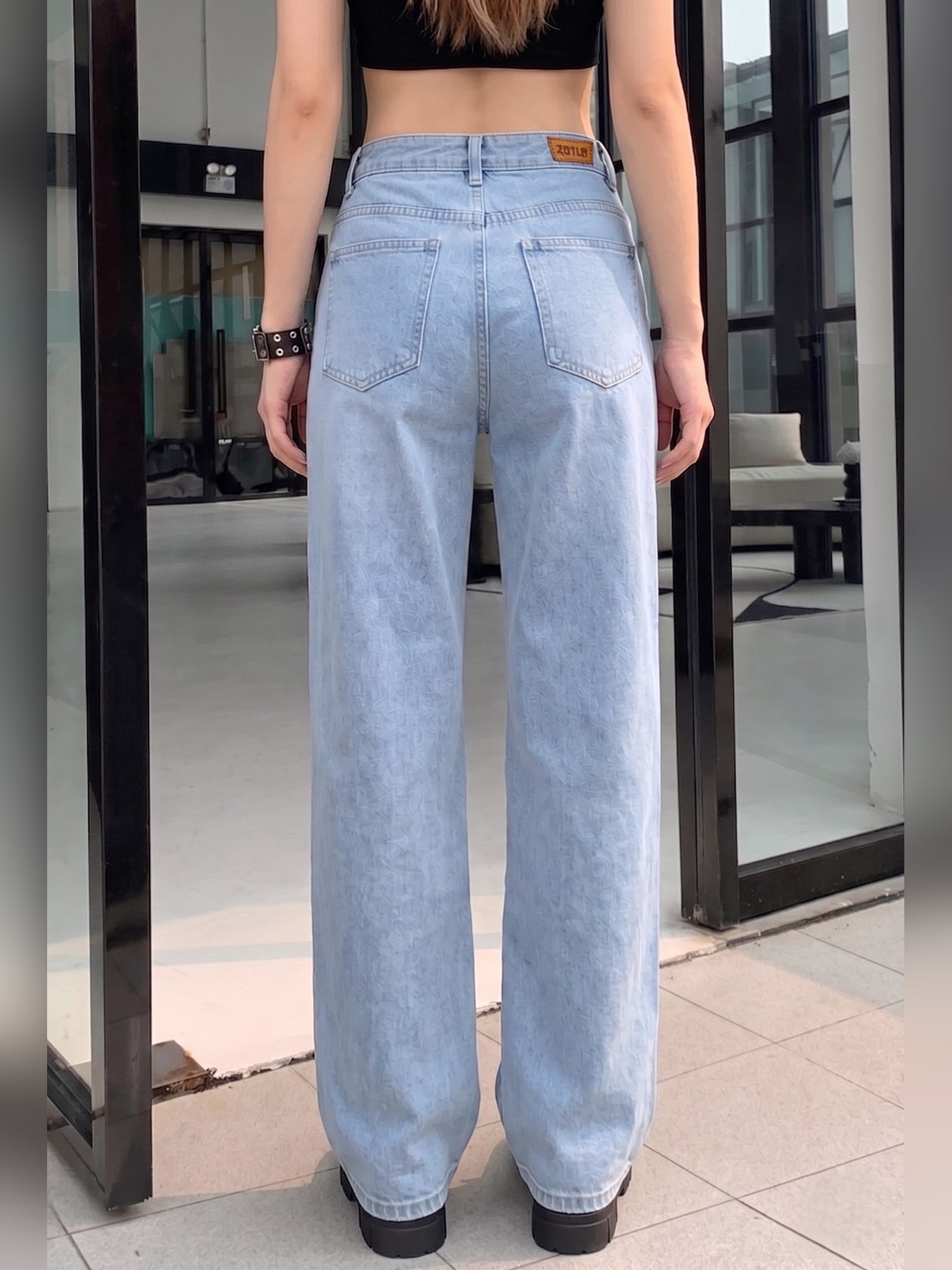 Women's Wide-Leg Jeans — Ice Blue