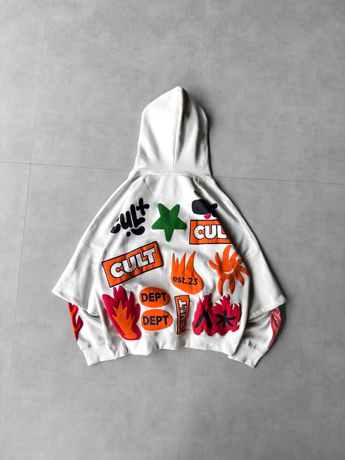 White fire cult puff-print oversized hoodie — detail