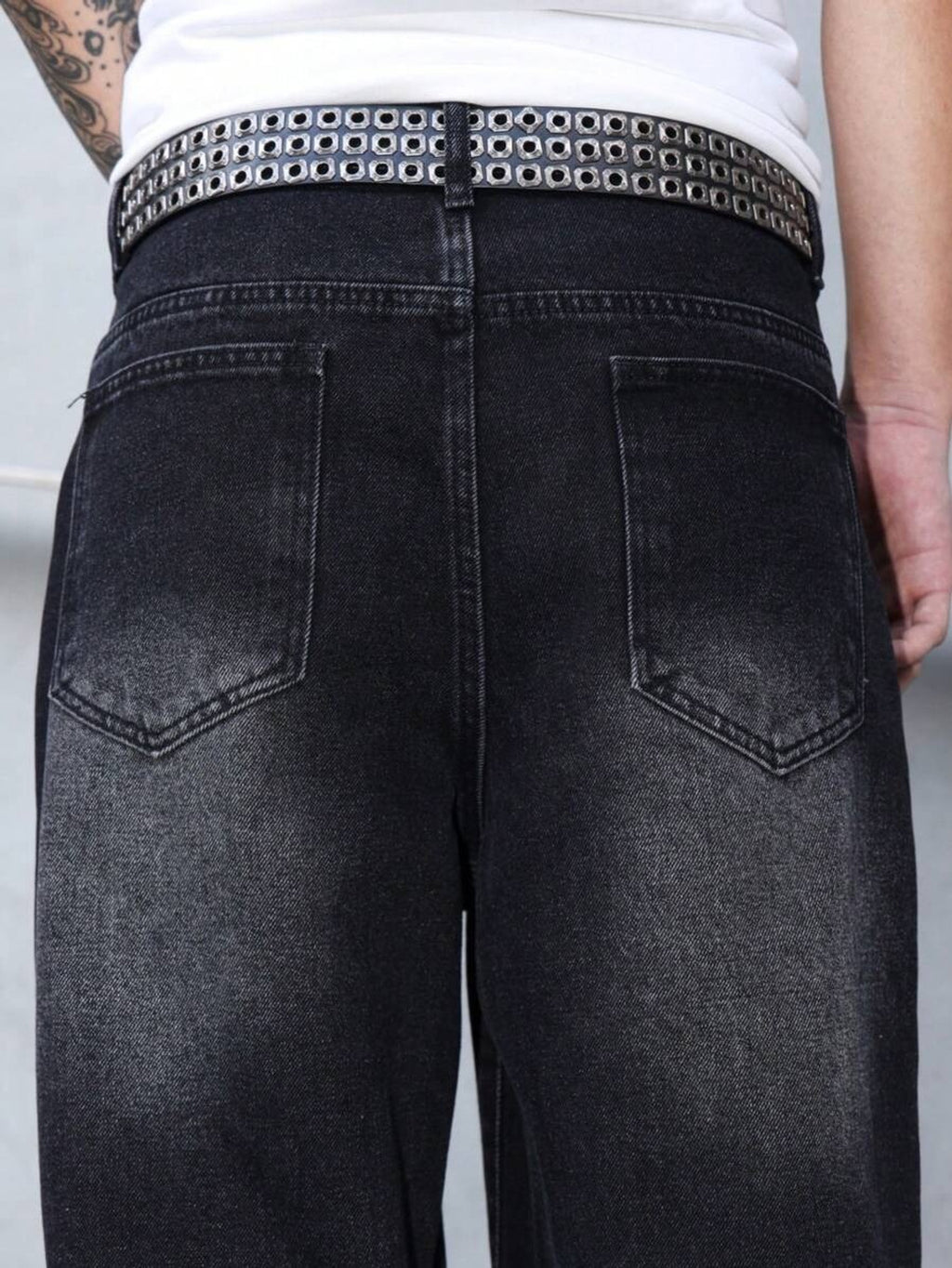 Men's Straight-Leg Jeans — Faded Black