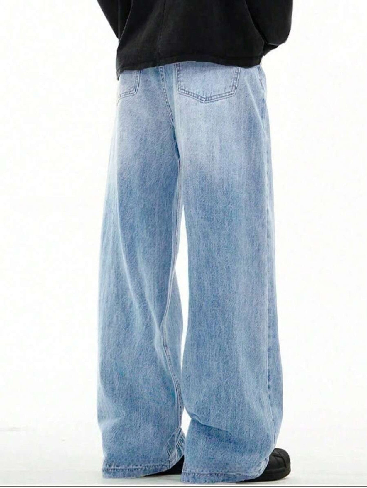 Men's Straight-Leg Jeans — Pale Blue