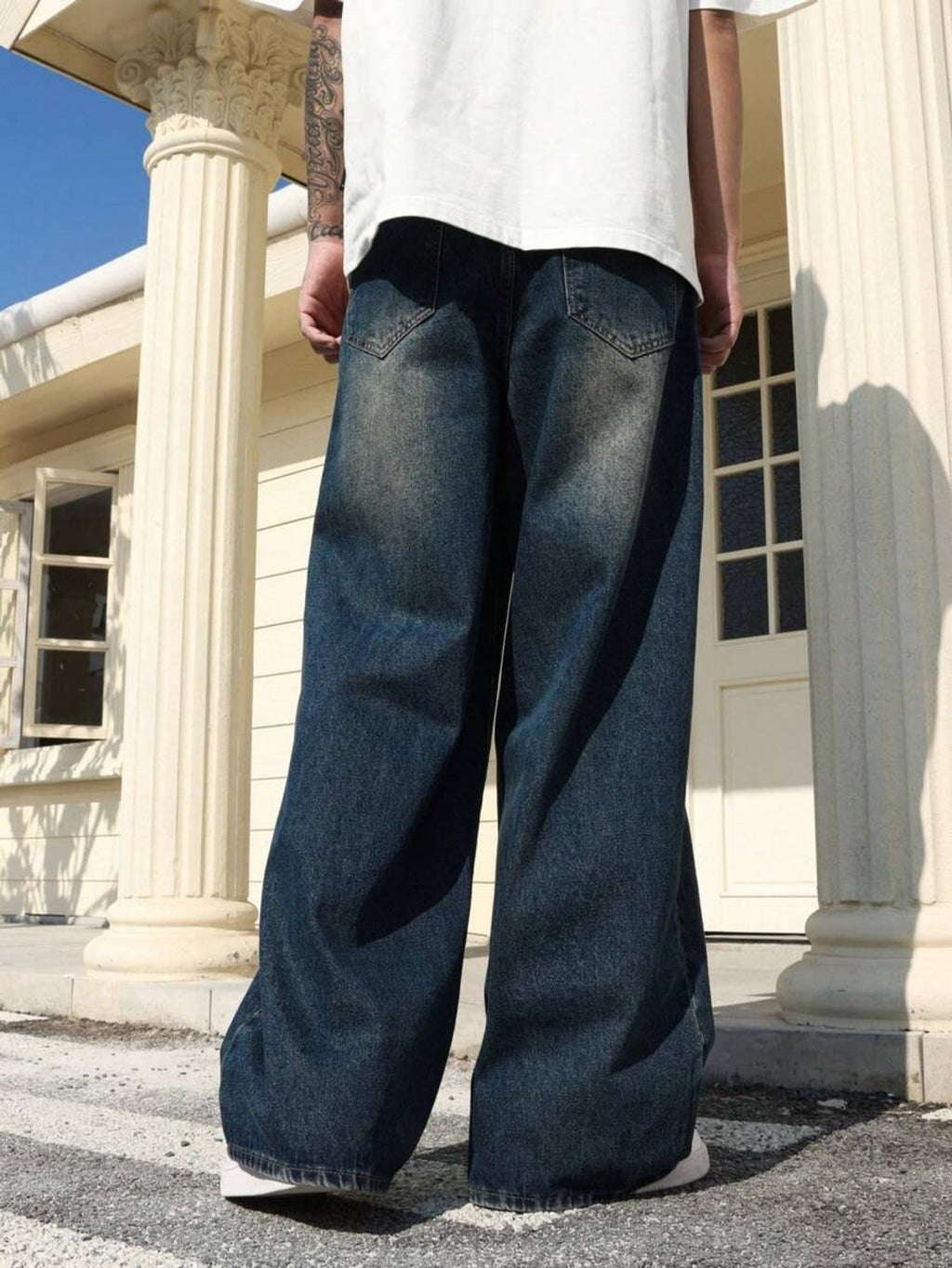 Men's Wide-Leg Jeans — Midnight Fade