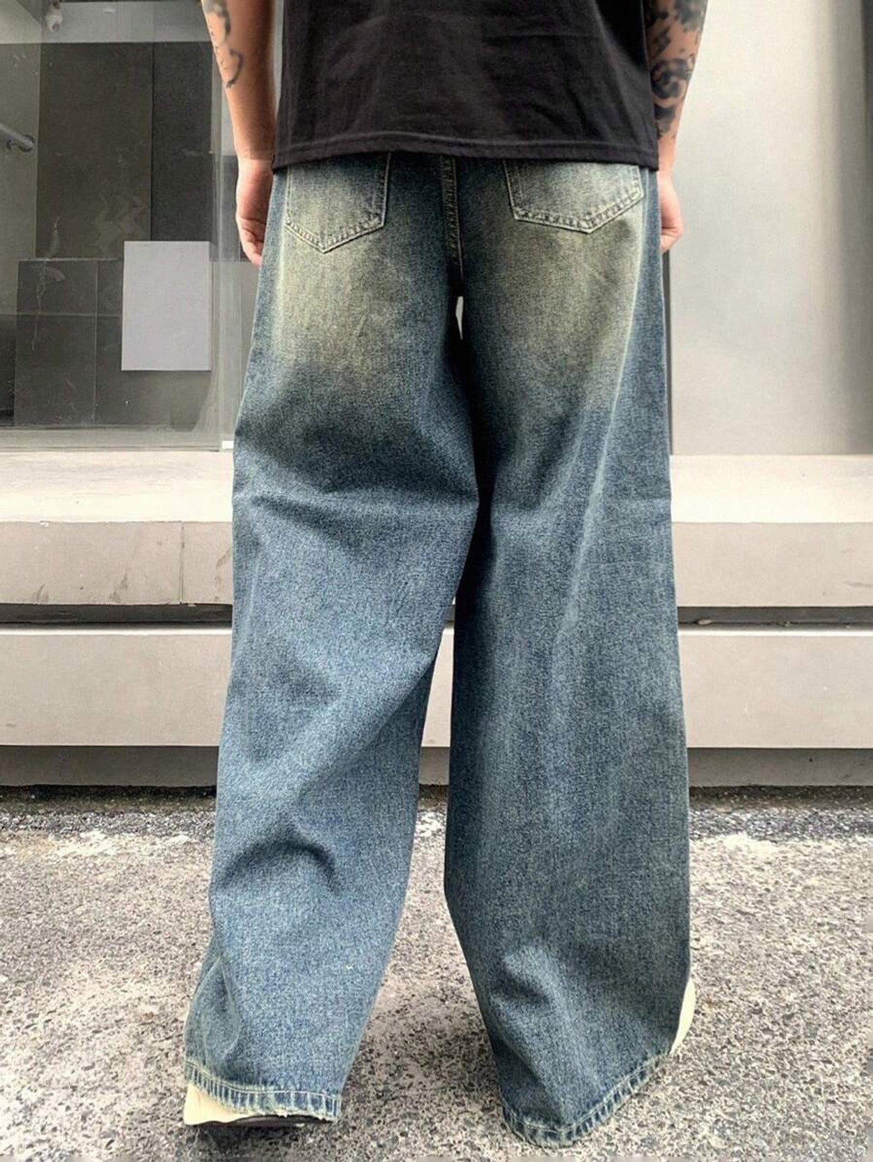 Men's Straight-Leg Jeans — Desert Green