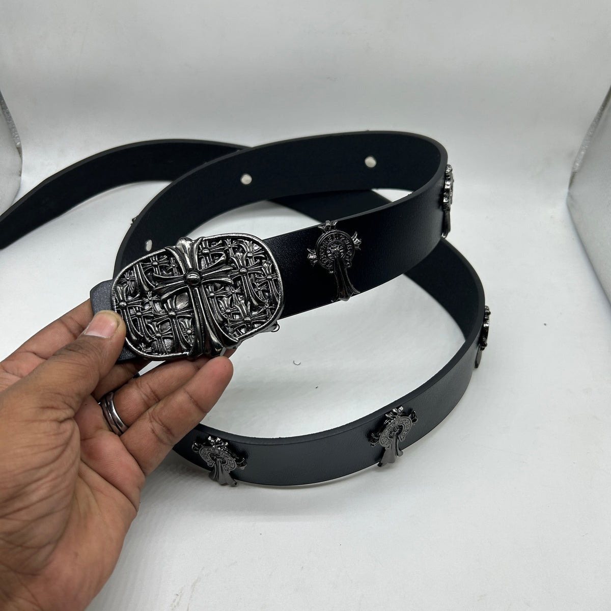 Cross buckle belt detail view