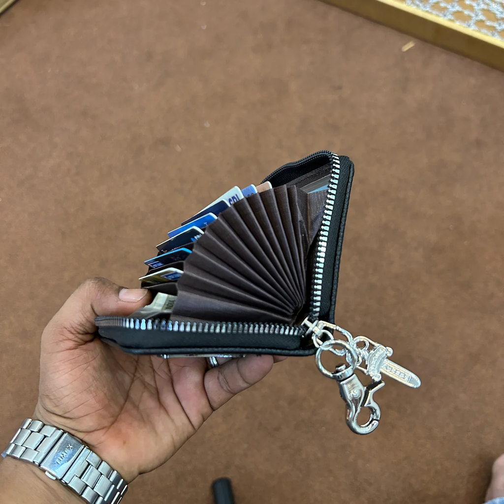 Chrome Dagger Chain Wallet