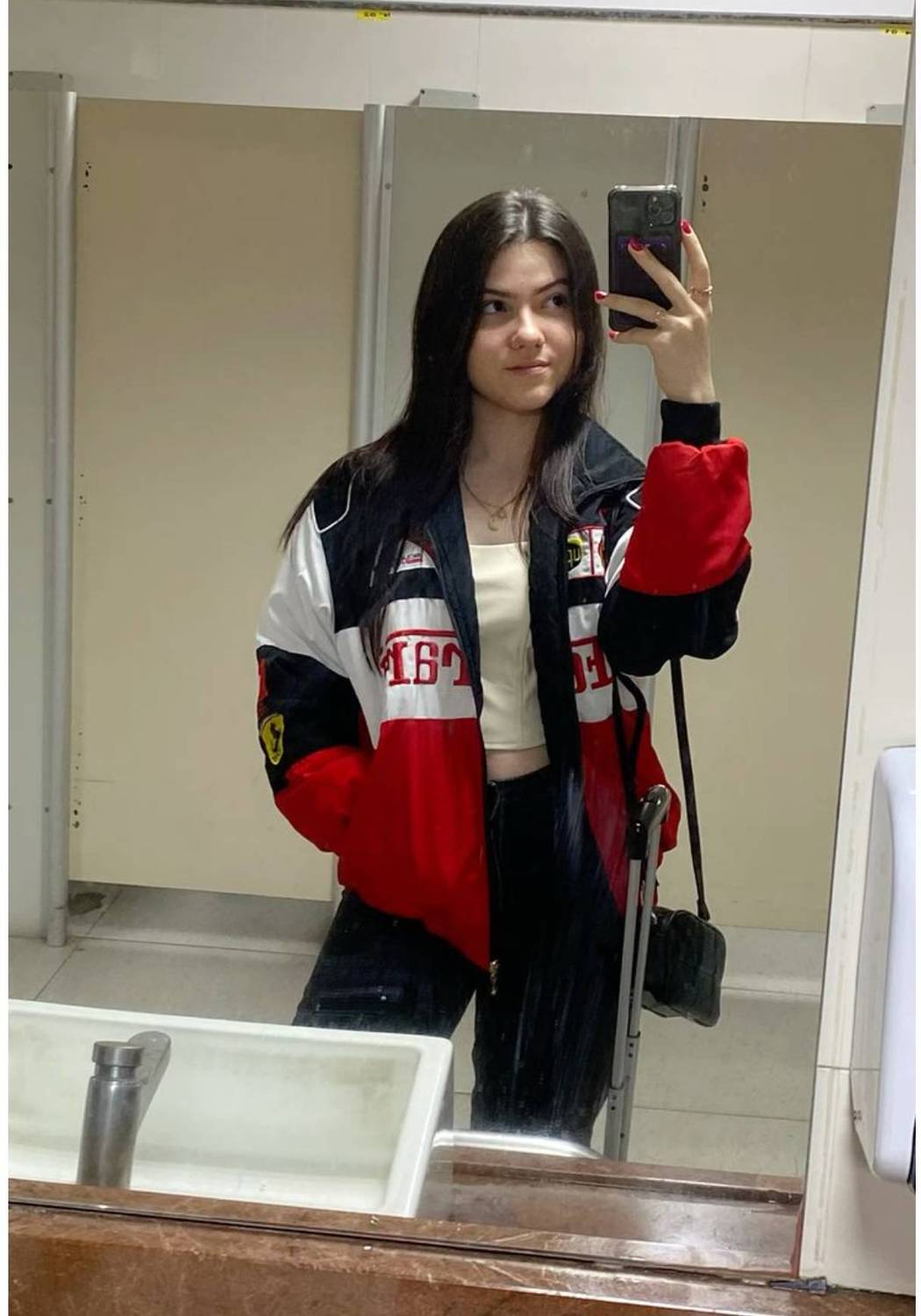Printed sports jacket in red and white - close up